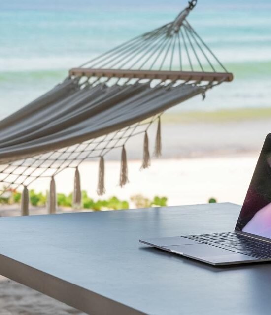 10 Island Coworking Spots: Essential Guide for Nomads